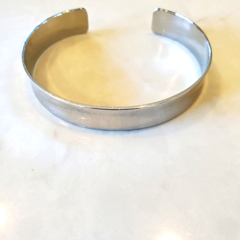 Silver cuff bracelet- Lia Sophia